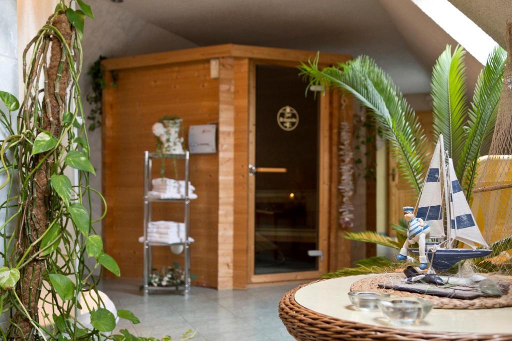 Landhotel Zur Schmiede 고렌레빈 외부 사진